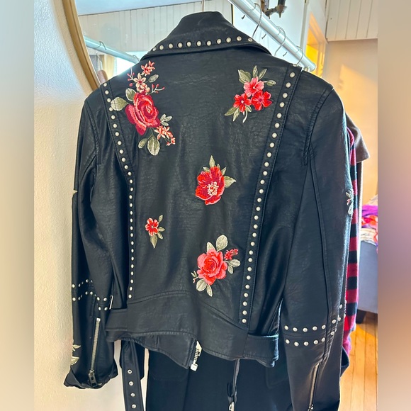 American Eagle Leather Jacket - Picture 3 of 3